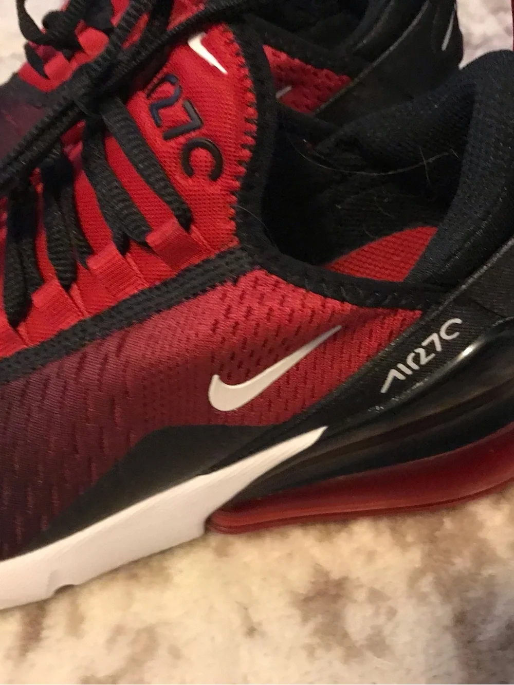 Nike Air Max 270 Big Kids' Shoes Size 4Y